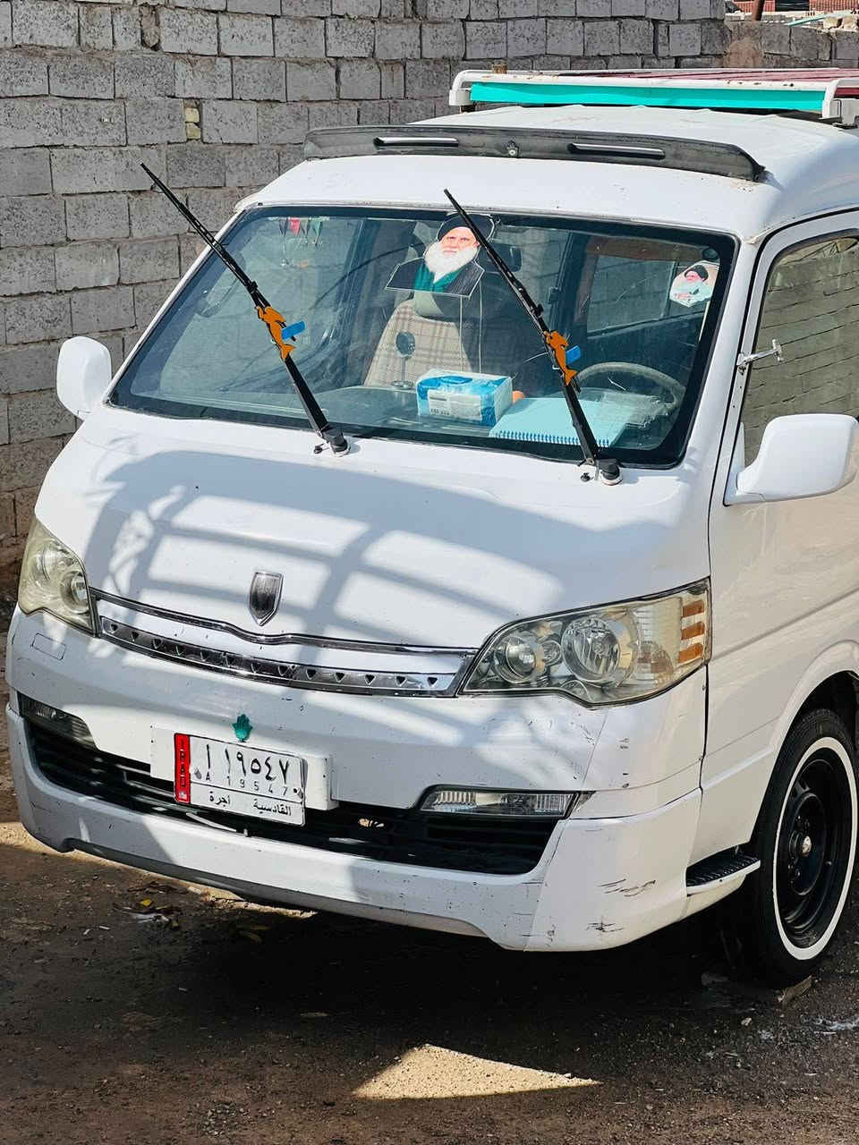 السلام عليكم جنبي البيع جاهزه من كلشي ماعده ضربه
موديل ٢٠١٥ السياره حره بس ابيع مصلاوي وسياره كفاله ماعده ضربه ومكينه وكير وكسن كله جديد السعر ٤٣ وبيه مجال *********** وهاي
