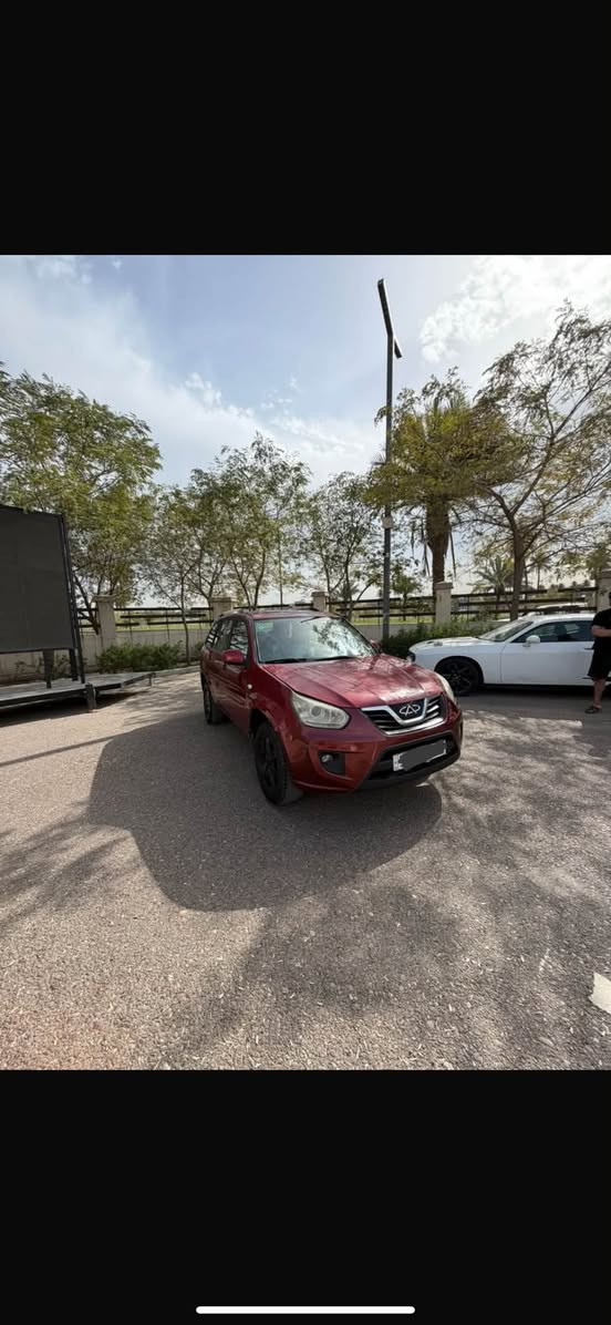 � للبيع 🚗
سيارة Chery Tiggo 2013 فول مواصفات (فتحة + إضافات كاملة)
رقم بغداد خصوصي تحويل ثاني يوم 👍🏻

✔️ كير كهرباء
✔️ محرك 1.8 قوي واقتصادي
✔️ فتحة سقف + كامره 
✔️ تحكم ستيرن
✔️ كشنات تدفئة+ جلد 
✔️ منظومة زنون
✔️ الجامات أوتو
✔️ مكيف ثلج ثلج بدون فصله
✔️ شاشة اصليه 
✔️ زجاج ومرايا كهرباء اوتو

💥 سياره عليها ادامه بلكات ومراوح ونوزلات
💥 كير + محرك نضيفات 
💥 السيارة بحالة ممتازة وجاهزة للاستعمال

📍 ما تحتاج أي صرف
📍 استخدام نظيف
مكان السيارة بغداد الشعب 
 السعر 45($) قابل للتفاوض 
📞للاستفسار والتواصل والاتصال
***********
