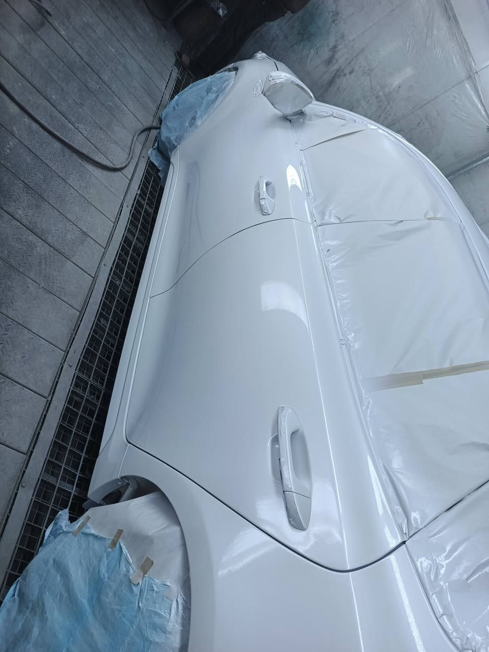 اوبتما صدفية  صبغ عام شغل ضمان ودرجة اولى باجود انواع المواد 🇱🇺DBR  بيها تصليح دعاميات  وبيها سمكرة بسيطة كلها كملنها ونتيجة كلش حلوة
اخوكم محمد جليل ..مكاني بابل المسيب ***********📞
