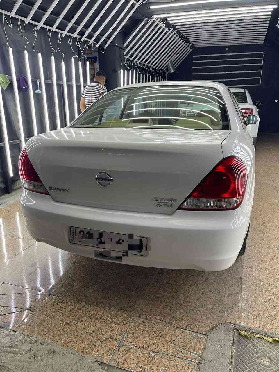 نيسان صني ٢٠١٠ ياباني رقم وسنويه مجدده داخل فورميكا كير عادي سياره حلوه كلش سعر105  وبي مجال  مكان السياره خانقين 
*********** التواصل مع صاحب السياره خناقين, ديالى
