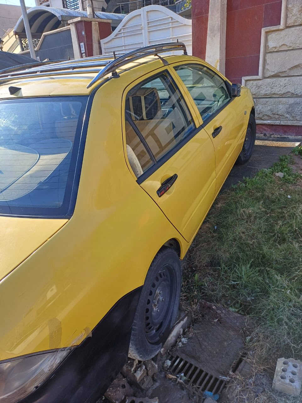 لانسر موديل 2010بدون ضرر                             فول مواصفات اي نقص مابيهة 

***********    75السعر  مستعجل عل بيع
