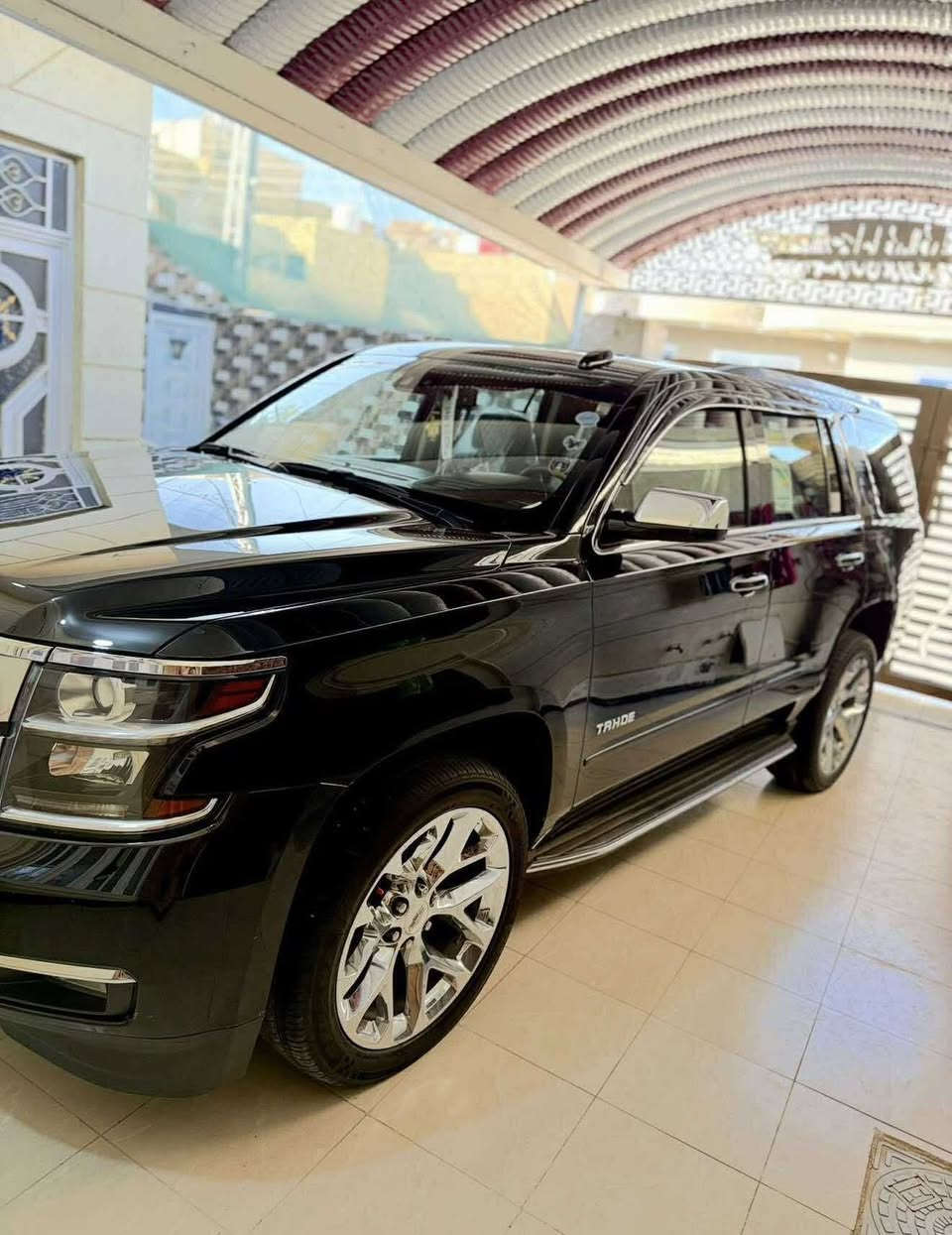 تاهو 2020 بريمير خليجي
شركه المنصور رقم بغداد 

دولي ب اسمي هزه جديده 

علامه ضوء القمر  ماشيه 65 الف 

سياره جديده حيل جديده بلكارتون 

بلعافيه ع الشراي كفاله حته الدعاميات برغي ممفتوح بيها 

تخم تاير جديد مغلفه بالكامل 

صمان 12 سن/

المواصفات                       

فول مواصفات 1/1

8سلندر

دفع رباعي

سلايد(فتحة قمارة)

كراسي جلد اصلي

كراسي اثنين كهرباء

كراسي هزار(عند اقتراب السيارة من اي شي)

كراسي خزن(ميموري)

كراسي(تدفئة+تبريد)

كراسي خلفية كهرباء

كراسي خلفية تدفئة

تبريد خلفي شاشة

شحن الهاتف لاسلكياً

رادار

سائق آلي

كروس سرعة

داتا شو DATA SHOW

خمس بصمات

فول تحكم استيرن(جهتين امامي+جهتين خلفي)

استيرن كهرباء

استيرن تدفئة

شاشة عرض الاعطال

صندوك كهرباء(شفط)

فتح صندوك تلقائيا عن طريق القدم(صندوك جلاق)

نظام السير على الخط

دبل كير(عادي+اوتوماتيك)

دبل حساس(امامي+خلفي)

نظام تحكم بمستوى الضوء الداخلي

مانع تزحلق

پدل كهرباء(تحكم كهربائي بالبريك والبانزين)

نظام فتح الابواب لاسلكياً

فور ويل

شاشة امامية كبيرة اصلية

شاشة خلفية DVD اصلي 

كامرة خلفية 

تشغيل عن بعد

قاصة سرية

دوسات كتابة CHEVROLET

مري كهرباء(شفط)

لايت عدسة زنون ضمان 

لد امامي

سستم_صوت

داتاشو كبيره 

كيجات ديجتال 

موصفات لبريمير بعد معروفه هيه اعلى فئة

رقم صاحب السياره ***********
