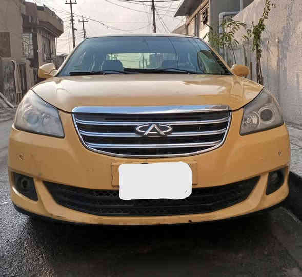 السلام عليكم للبيع شيري E5 موديل 2014 رقم بغداد اجرةبأسمي سيارةبلاديةقطعةواحدةصبغ السعر 50ورقة للأتصال ***********
