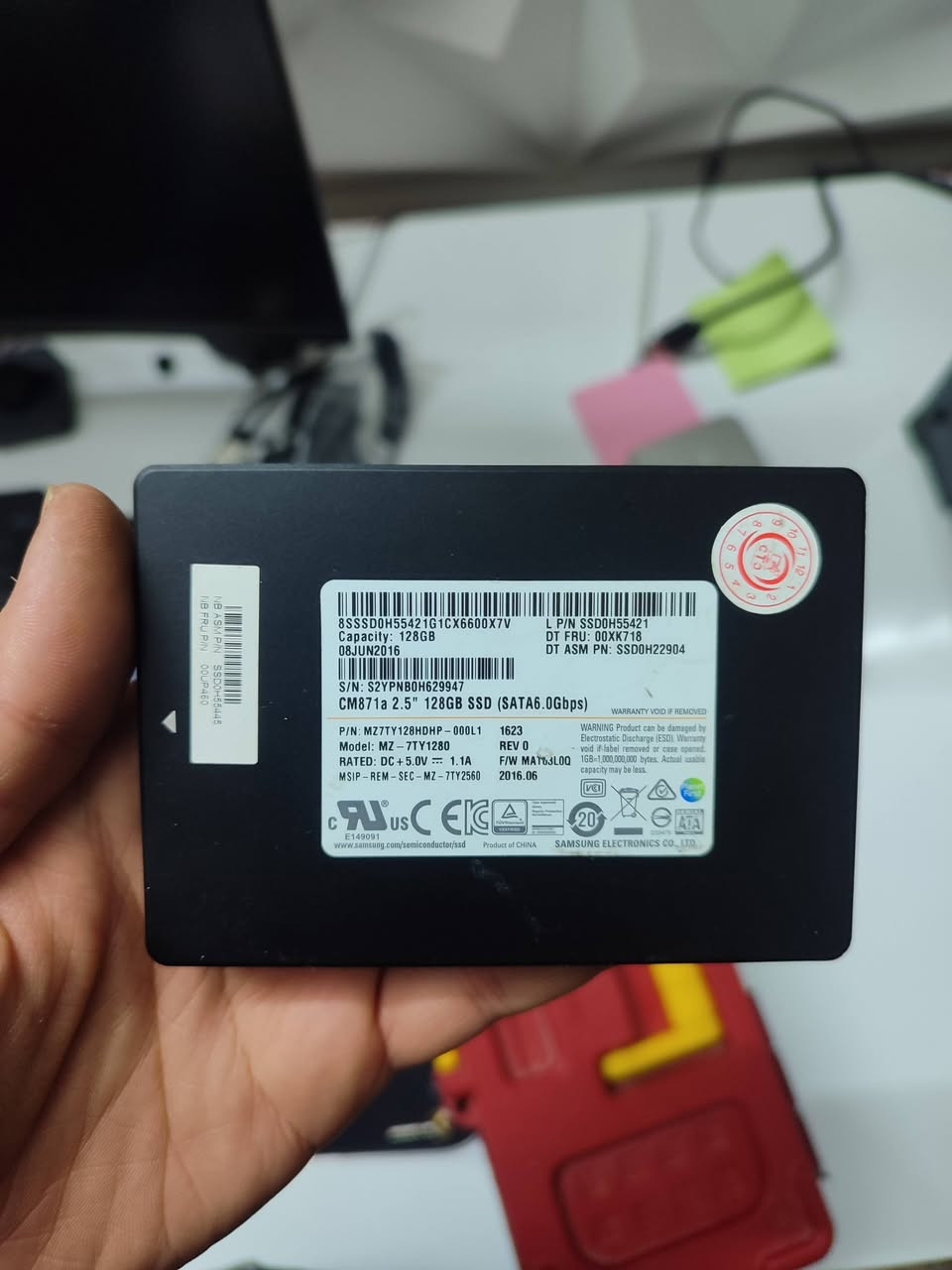 قطع للبيع توصيل موجود

BOARD ASUS PRE B650-PLUS DDR5
205 الف استخدام شهرين 

COOLER DARKFALSH 360MM ARGB 
65 الف 

Ssd Sata 128G
مع وندوز 15 الف

Case Msi Velox 100P 
90 الف 

Cooler Msi MPG 360MM Monitor 
بي شاشة تحكم كامل 100 الف 

للتواصل 
***********
