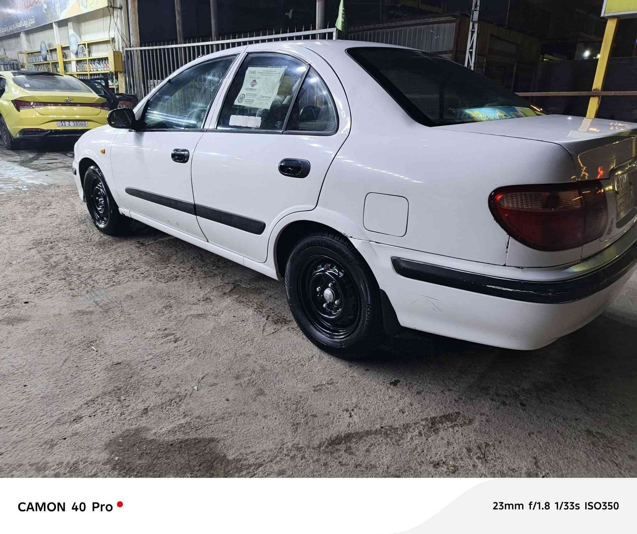 السلام عليكم
سني مديل ٢٠٠١ للبيع السيارة جاهزة من كلشي كير مكينة 
لا تبخير ولاء تنقيص تبريد شغال تخم تاير جديد الصيارة مصبوغة حزام جمالية بدون ضربة عنواني بغداد العبيدي 
غير متواجد على الفيس السعر ٦٠ وبيهة مجال حك الحية 
***********
