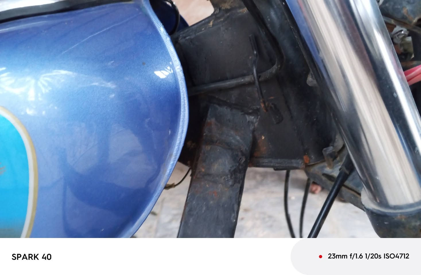 ستوته للبيع موديل 18 وراق صولي ستوته جاهزه ما بيهه كل نقص بس بيهه لحيم بل درع سعر 1100 وبيه مجال بسيط مكان كربلاء اقرب لامام عون ***********
