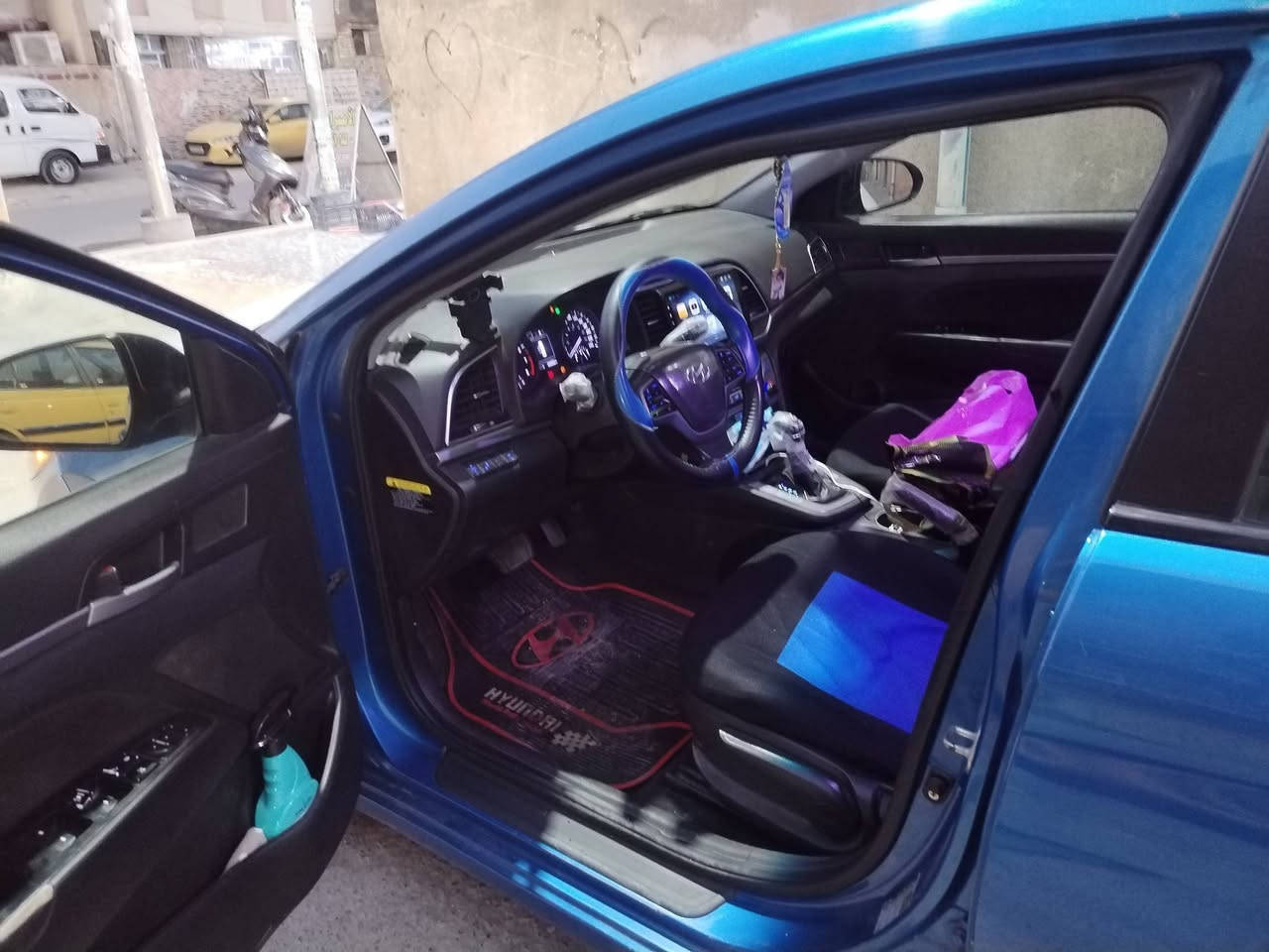 النترا موديل 17 #للبيع او #مراوس حسب القناعه  وارد كندي رقم بغداد باأسمي مكانها الشعب..
مواصفاتها..كشنات تدفئه امامي.. تدفئه استيرن.. كير At تبريد شغال ثلج خير من الله.. منظومة زنون.. اناره ليد ثلجي داخليه محرك خير من الله كهربائيات كلها شغاله.. ارضيات داخل جديده.. ويل كب.. هزه جديده رقم دولي سنويه 2030.. سويچ عدد 2.. تأيرات زوج امامي جديد والخلفيات وسط اي استفسار هذا رقمي *********** واتس آب... السعر 122$ وبيها مجال حك الجيه وكلشي موجود بالسوك وربي يرزق الجميع.. سونرها موجود
