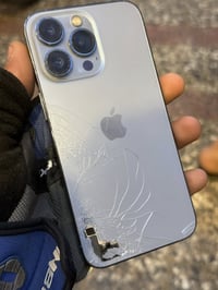 للبيع او للمراوس ايفون 13 برو فقط   ذاكرة 128   بطارية 74 ( شحنة كلش ط...