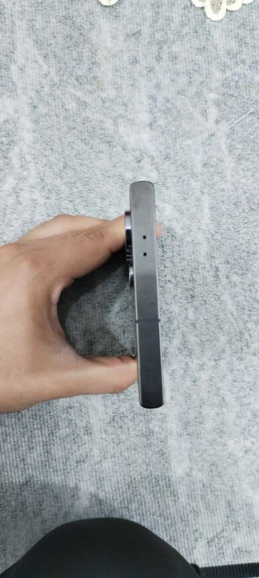 هاتف سامسونك اس 24 الترا
مستعمل لمده شهرين 

ذاكرة ٢٥٦ 

مكفول من التبديل والعطل 

توجد بي زلغ بسيط بالزاوية الفوك موضح بلصورة

سعر   (  ٨٢٥  )
عنواني الناصرية مركز 

*********** + واتساب
