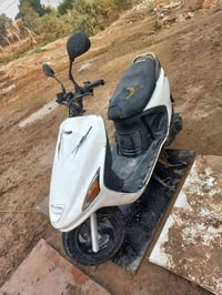 دراجه نكره سلف جاهزه من كلشي حلوه لشراي يدلل 07807546466