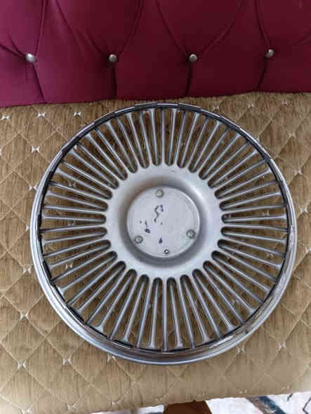 السلام عليكم 🌹 

للبيع تك ☝️ كبات كلكسي 14✅ 

مكاني بغداد البلديات شارع 30 ⛽ 

*********** ☎️
