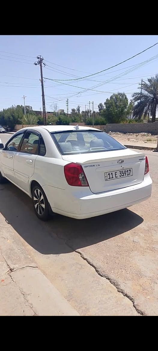 سلام عليكم
أوبترا شوفرليت 

سياره جديده رقم بغداد تخم تاير تبريد جديد 

سياره نضيفه بعنى الكلمه موديل2012 

هذه سوناره كبالك كشره حيل نصيف تعال شوف و افحص سعر89 وبيه مجال بأيدك رقم ***********
