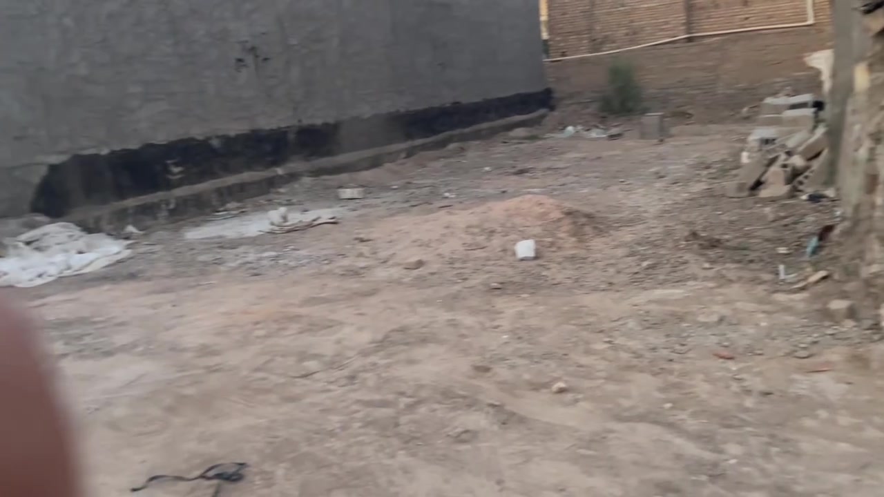 السلام عليكم عرصه طابو صرف للبيع 
١٦٠متر السعر ٨٥
***********
