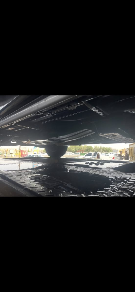 سلام عليكم سياره باجيرو للبيع مديل 2015 رقم شماليه دهوك محركه 3500 بيه ضربه جامله و بنيد صفحت الصدر سياره خليجي تخم تايرا ت جديد بيه شاشه وا كأمره وا مرايتي كهربائيه ولا باقي كلشي موضح كدامك لو تريد تحويل وا وكال سعره 150 بيه مجال ***********
***********
