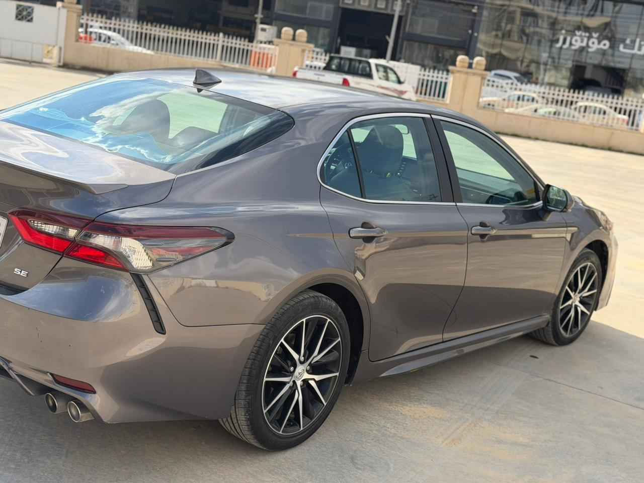 السلام عليكم كامري 2022 بيه 3قطع صبغ بابين جملغ امامي صبغ   بدون إرباك   ماشي55 ميل  سعر ،183$ بيه مجال مكان اربيل*********** Singapore
