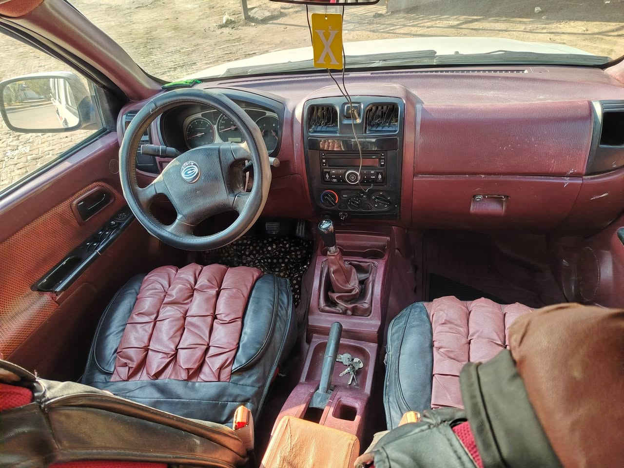 سلام عليكم كنوه للبيع موديل ١١ نضيفه كير محرك حداديه شاصي رقم صاصي جدد تبريد مايشتغل زوج تاير جديد سنويه صاقطه من ٢٢ تحويل شرط السعر ٥٧ وبيهه مجال مكان كربلاء طويريج الاستفسار اتصل وبيك خير وتدلل ***********
