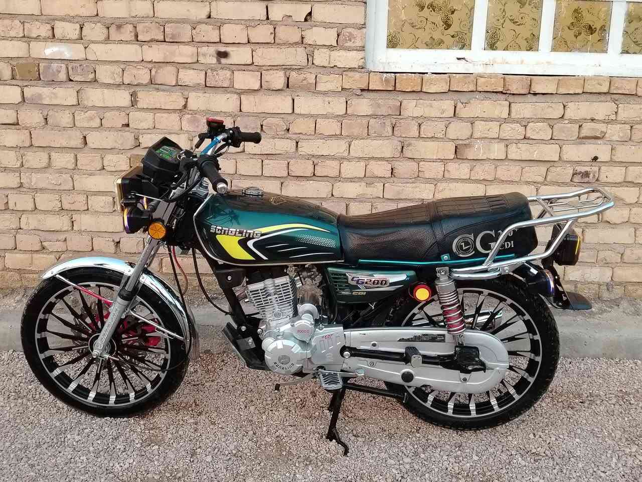 للبيع سيفان موديل 2025 تشقيل عن بعد سويجين وريمون الون مميزز وجاهزه الدراجه كهربائيات جاهزه سلف سعر خاص رقم الهاتف نتصل ***********
