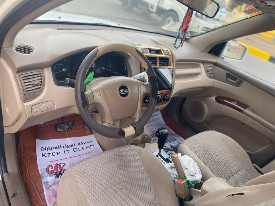 السلام عليكم
للبيع سبورتج موديل 2009
مكفوله كفاله عامه ماعده صبغ قليل ب باب الخلفي موجوده صوره السونار 
مواصفات فول
فتحه بل قماره
5ويل كب 
شاشهً كبيره 
4دسكً
فئه خليجي
تحكم مري 
تدفئه تبريد شغال 
رقم بغداد دولي باسمي 
العنوان بغداد حي اور أم الكبر والغزلان 
سياره جديده ب معنه الكلمه بل عافيه عل تكون من نصيبه 
للاستفسار ***********
