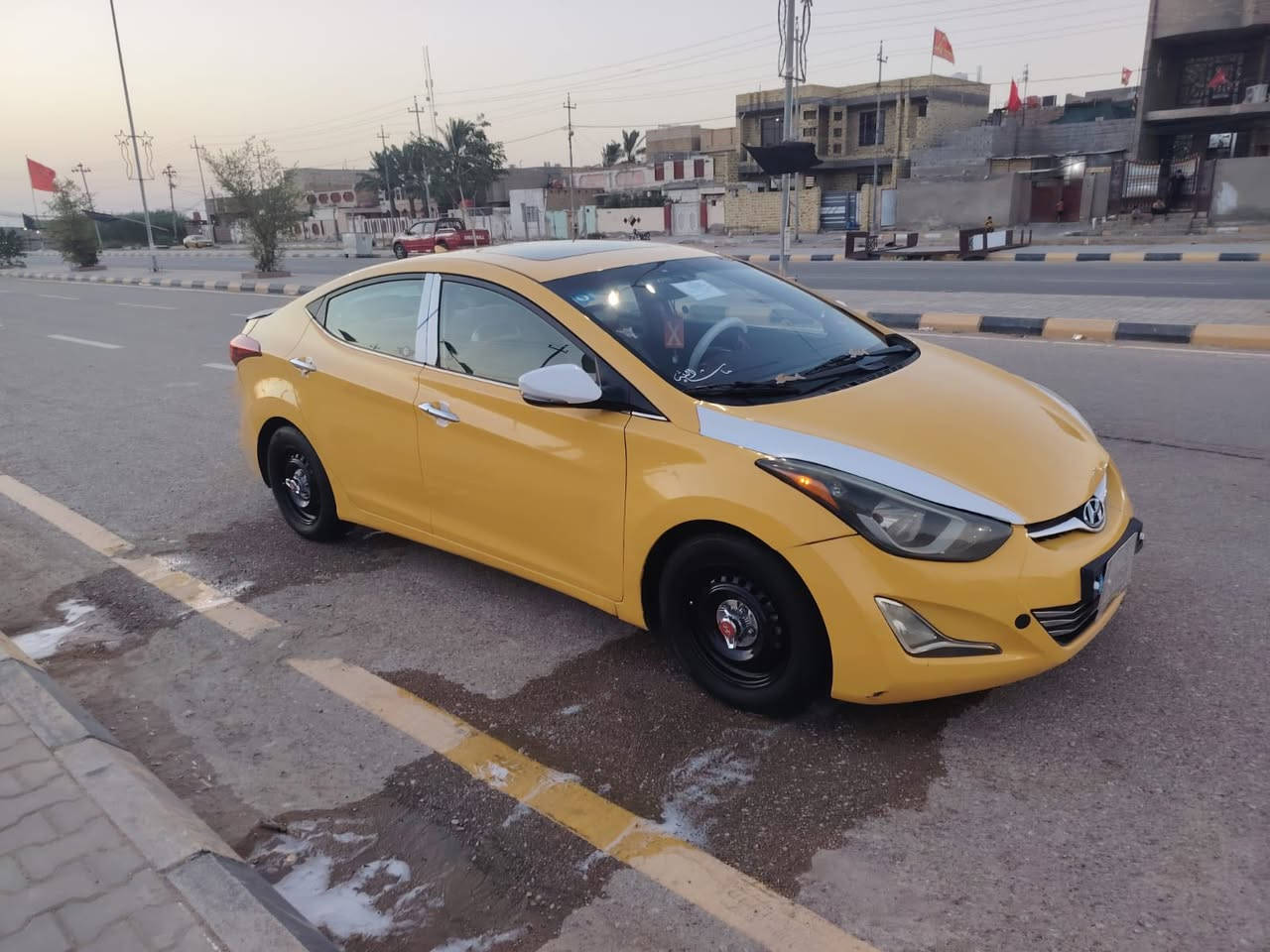 السلام عليكم النتره موديل 2015 وارد امريكي بيها طخه بل جاملغ الخلفي بصيطه والباقي مكفول السياره ليبل واحد مكينه 2000 دوش رقم بغداد دولي خط وبحث مصفرات السياره فول مواصفات فتحه بصمه شاشه كامره فول السياره تخم تاير حداديه جديده تبريد ثلج السعر 97 وبيها مجال الشراي هاذ رقمي *********** مكان السيآره واسط ما متواجد ع فيس
