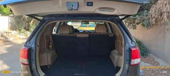 تحيه طيبه السلام
سورنتو 2014 
وارد امريكي 
6 سلندر 7 راكب 
3300 محرك 
حادثها فقط مازدة لايت وشويه من الدعاميه 
تحكمات استيرن جهتين 
بصمات عدد 3
اناره بيضاء ترحب عند البصمه 
اناره ترحيب كلمة سورنتو
شاشه اصليه 
شاشة عطلات ديجتال بلدشبول 
كشنات جلد 
كشنات تدفئه تبريد 
اناره حمراء الاربع بوب
بانورما 
حساس خفض صوت فان التبريد عند الاتصال بلموبايل
مري شفط 
اشاير بلمري
زنون ابيض بلوجكتر ولايت 
تعقب مسار 
حساس اطارات 
بلوتوث
محرك كير غير مفتوح
سماعات انفنتي
8 ايرباك
8 سماعات +تويترات صغار في الخلف
سستم نيكل ستيل اصلي سورنتو
كراسي كهرباء عدد 2
مانع تزحلق
وبعد هواي مواصفات 
السياره فول EX
ماشيه 125 ميل حقيقي 
عل ايدي 
رقم بغداد باسمي سنوي لغايه شهر 11
2026 
السعر 175ورقه بيها مجال 
أي استفسار 
*********** 
مكان بغداد كرخ
