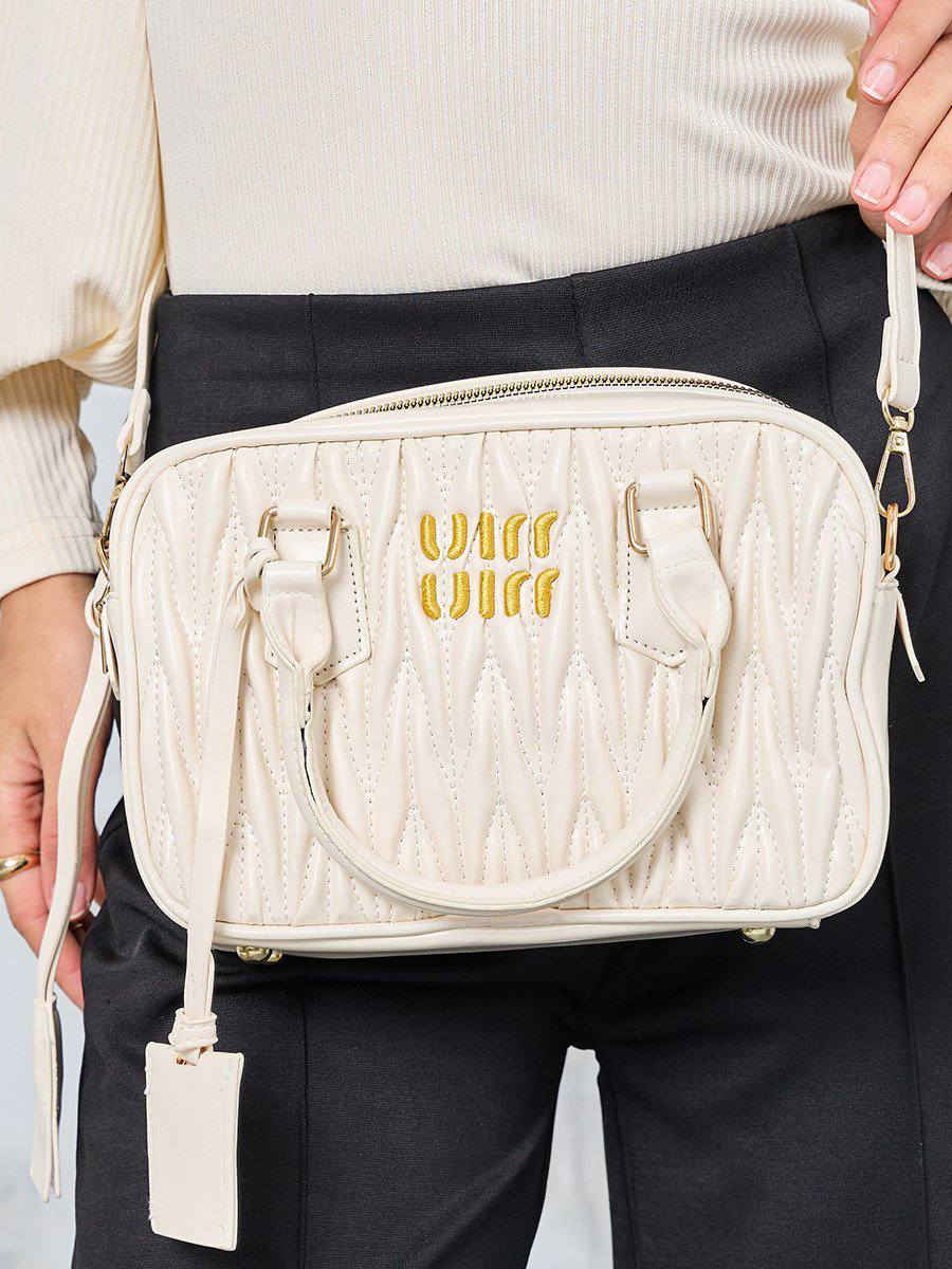 جنطه ماركه. ميو ميو  انطي سعرك


**إذا كنت صاحب هذا الإعلان وتريد حذفه لأي سبب، رجاءا أرسل رسالة إلى الدعم الفني**