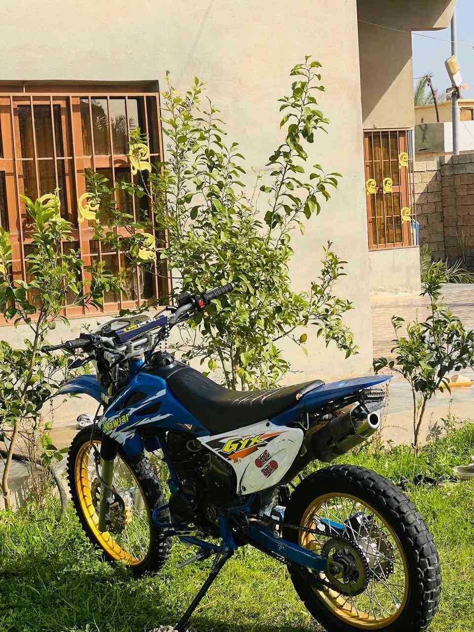 يرهم مراوس

موطور قفاز للبيع محرك 300cc ما مفتوح


**إذا كنت صاحب هذا الإعلان وتريد حذفه لأي سبب، رجاءا أرسل رسالة إلى الدعم الفني**