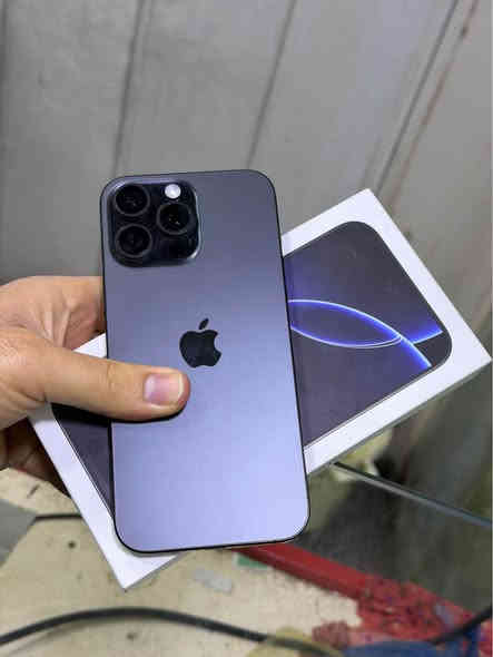 ئايفؤن ١٦پرؤماكس ١سيم ٢٥٦گيگا ١٤٠جار شه حن كراوه باترى ١٠٠كامل ئه شيا سعر ٩٦٠دؤلار/*********** حلبجة, السليمانية
