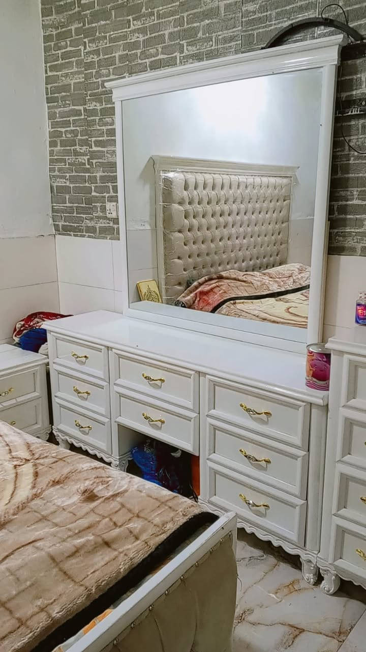 غرفه نجاره عراقيه بيه وصل  مشتريه بتلاثه وونص عنوان مركز ناصريه  اريده مليون و٧٥٠الف قفل


**إذا كنت صاحب هذا الإعلان وتريد حذفه لأي سبب، رجاءا أرسل رسالة إلى الدعم الفني**