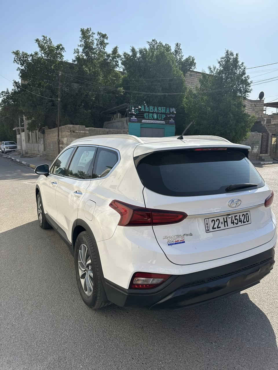 السلام عليكم
من رخصت الادمن 
سنتافيا2020
مكفوله كفاله عامه 
سنويه ل30
مكينه 2500
ماشيه 68000
كشن امامي كهربائي 
تحكمات استيرن 
كشنات خلفيه كهربائيه 
حداديه جديده 
تخم تاير جديد 
السعر 225$
لاستفسار ***********
مكان السياره بصره
