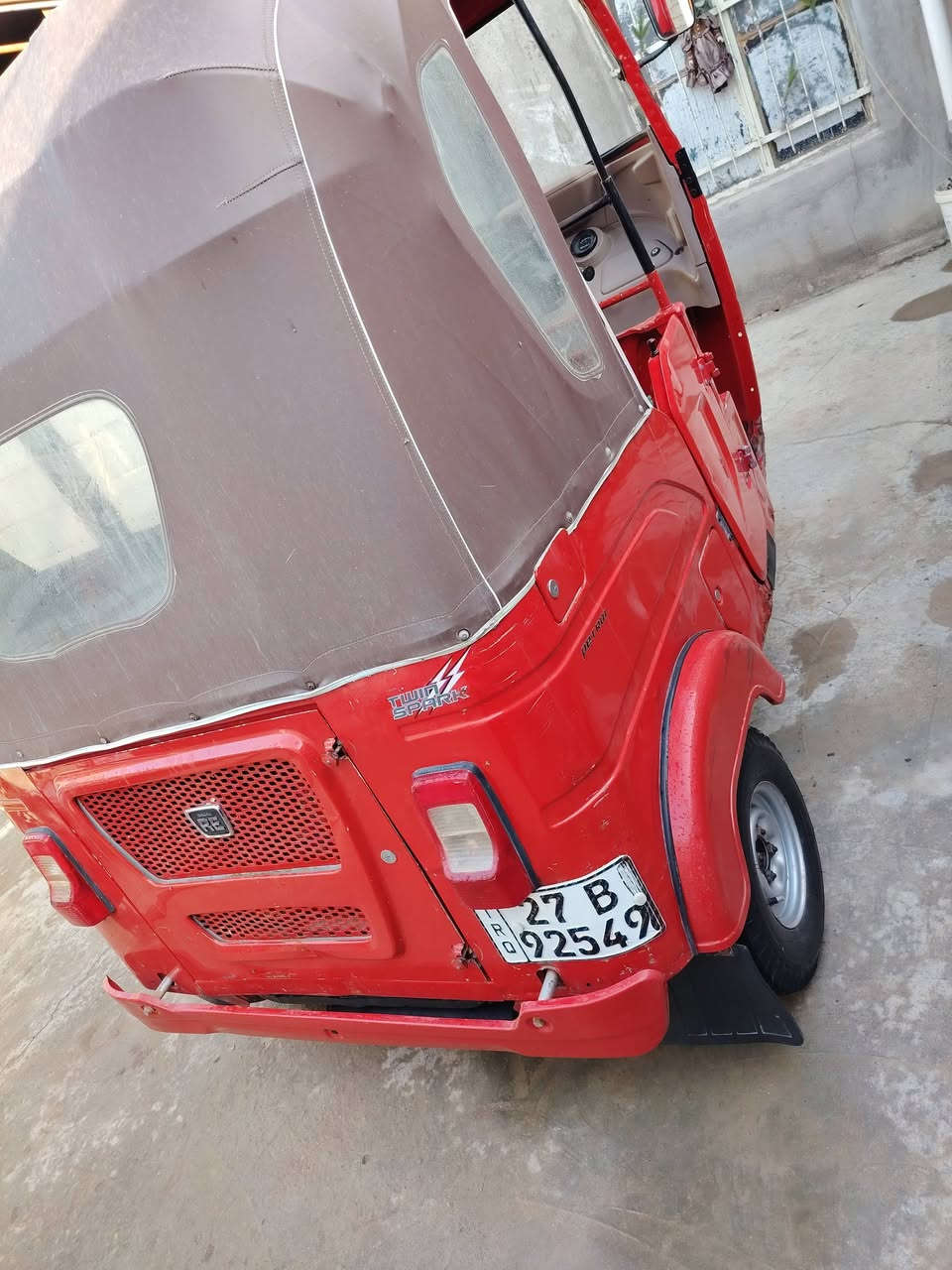 تكتك البيع 22 شهر 10 مكينه بستم الكشره كفاله شراي الحد يكلي شبيه كدامك تفاصيله يتصل سعر 8800 وبيه مجال بسيط رقم ذي قار مكاني رفاعي  ***********
