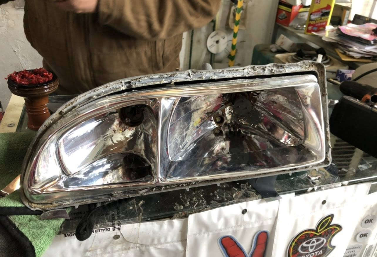 يالله سلام عليكم ورحمه الله بركاته
طبعا سوناتا تو وكيا سيفيا وبرنس وهونده النتره  

متوفر جلي لايت حراري فقط  

شد زينون ايظا  

تبديل كلوبات 

ملاحظه  جام لايت سوناتا تو. موجود 

عنوان ديالى / قضاء المقداديه 

للاتصال ***********

كماليات احمد الزبيدي
