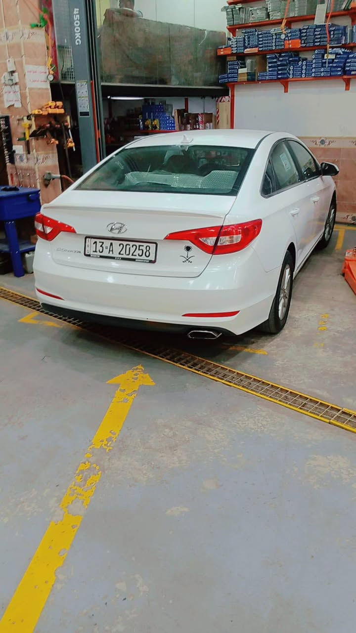 للبيع فقط/ سوناتا 2015وارد امريكي ماشيه80الف حقيقي سيارة جاهزه من كلشي مكينة كير حدادية تدفئه تبريد سنوية بسمي لغاية2029 مكان سيارة بصرة مكلف بالنشر 
رقم صاحب سيارة /*********** البصرة, العراق
