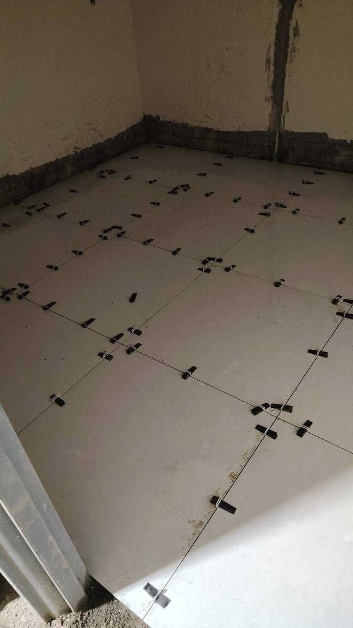 اصطه سيراميك درجه اولئ شرط تسليم مهندس جداري ارضي بايات.. شغل الطريقه الايرانيه تتريس.. شغل ماده شنو تريد تدلل اتصل وبخدمتك مناسب جدااااا.. *********** اتصال. واتساب موجد.. حاليا متفرغ
