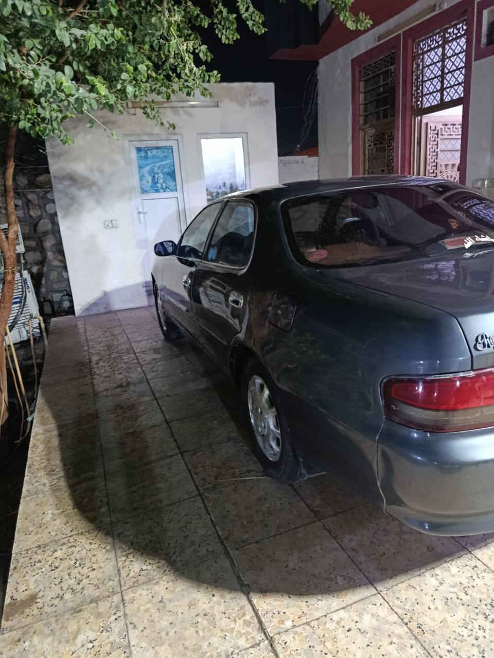 السلام عليكم 
كرسته نفخ 1992 محرك ونجي مكينه كير تبريد حداديه خير من الله رقم انبار سنويه جديده مصبوغه لجماليه فقط كشره نضيف مابيه ضربه. 
السعر 65 
مكاني كربلاء طويريج 
***********
