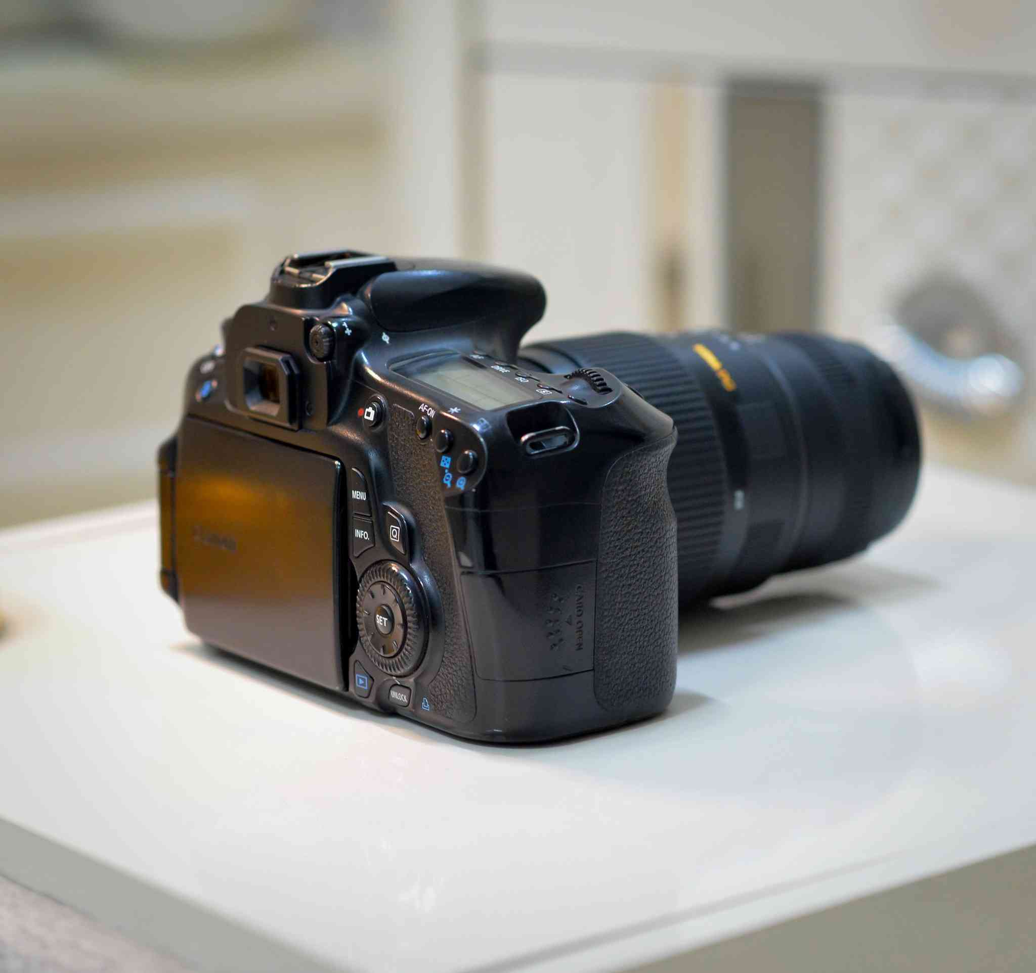 عندي هاي كانون 60D نظافة كدامك
وياها زوم 300-70 کلش نظيف ، كامل ملحقاتها

مستعجل على بيعتها سعرها 375 مع التوصيل لكل العراق ،

مكاني نجف


**إذا كنت صاحب هذا الإعلان وتريد حذفه لأي سبب، رجاءا أرسل رسالة إلى الدعم الفني**