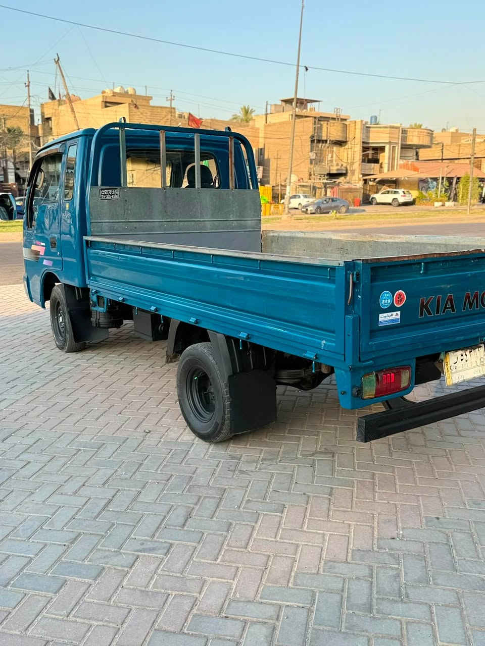 سلام عليكم كيه ام عيون موديل 2003 مكينه خير من الله كير اكسل شواصي كفاله لل سونار  كفاله عامه من الضربه والصبغ غير بال باب مال سايق عنوان بغداد الرقم لل ستفسار ***********
