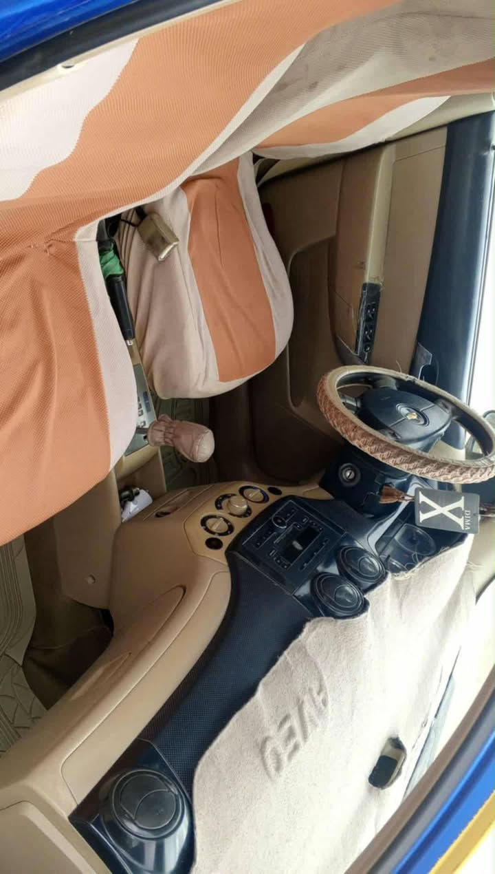 سلام عليكم سياره للبيع افيو موديل 2007 للستفسار اتصل على الرقم الموجود ***********
