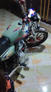 دراجه سيفان للبيع على وضع الشركة مامتعوبه موديل 2023 أوراق اصولي احنه ...