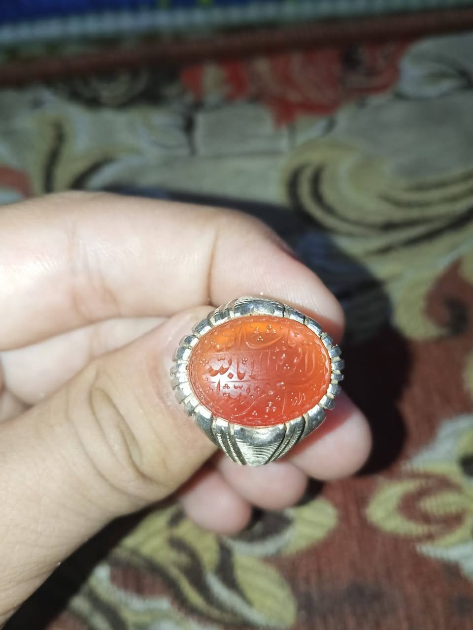 💍 للبيع محبس فضة قطعة قوية ومميزة
عقيق يماني مشمشي 

✨ مخطوط عليه:
"ما شاء الله، لا قوة إلا بالله، أستغفر الله"

🖋️ الخط: الأستاذ المبدع سليم
🔨 الصياغة: الأستاذ أبو يوسف الصفّار
🥇 العيار: 990 نقي وفخم

🔥 المطلوب  اريدة فقط 100 ألف دينار.
الله شاهد شتريته 150$

اللي يعرف قيمة الشغل اليدوي والخط ووالعيار العالي يعرف هاي القطعة تسوة
 
*********** واتساب
