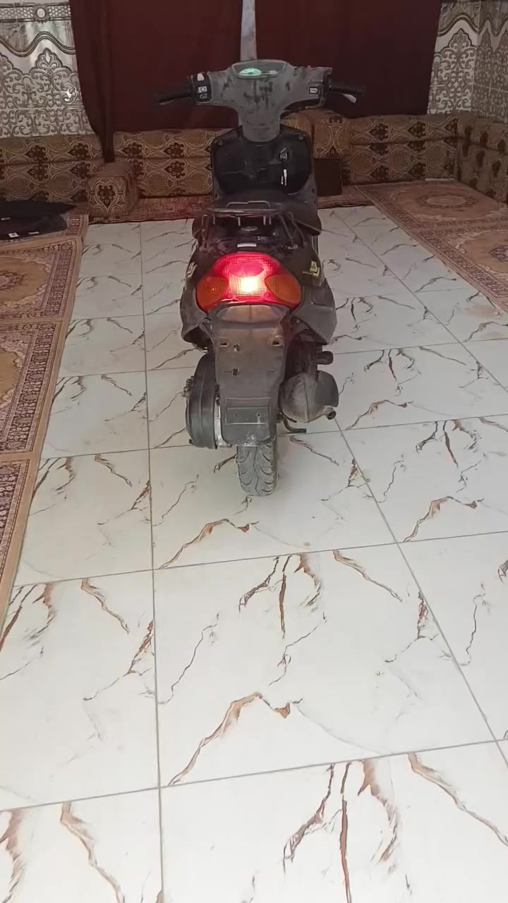 عمي سلام عليكم دراجه شرط نضافه شلعه ومعدل خير من الله تجي وتفحص سعر 250 و بيها مجال حك جيه رجاءن ل مو شراي لا يجي خاص وتحياتي وترهم مراوس


**إذا كنت صاحب هذا الإعلان وتريد حذفه لأي سبب، رجاءا أرسل رسالة إلى الدعم الفني**