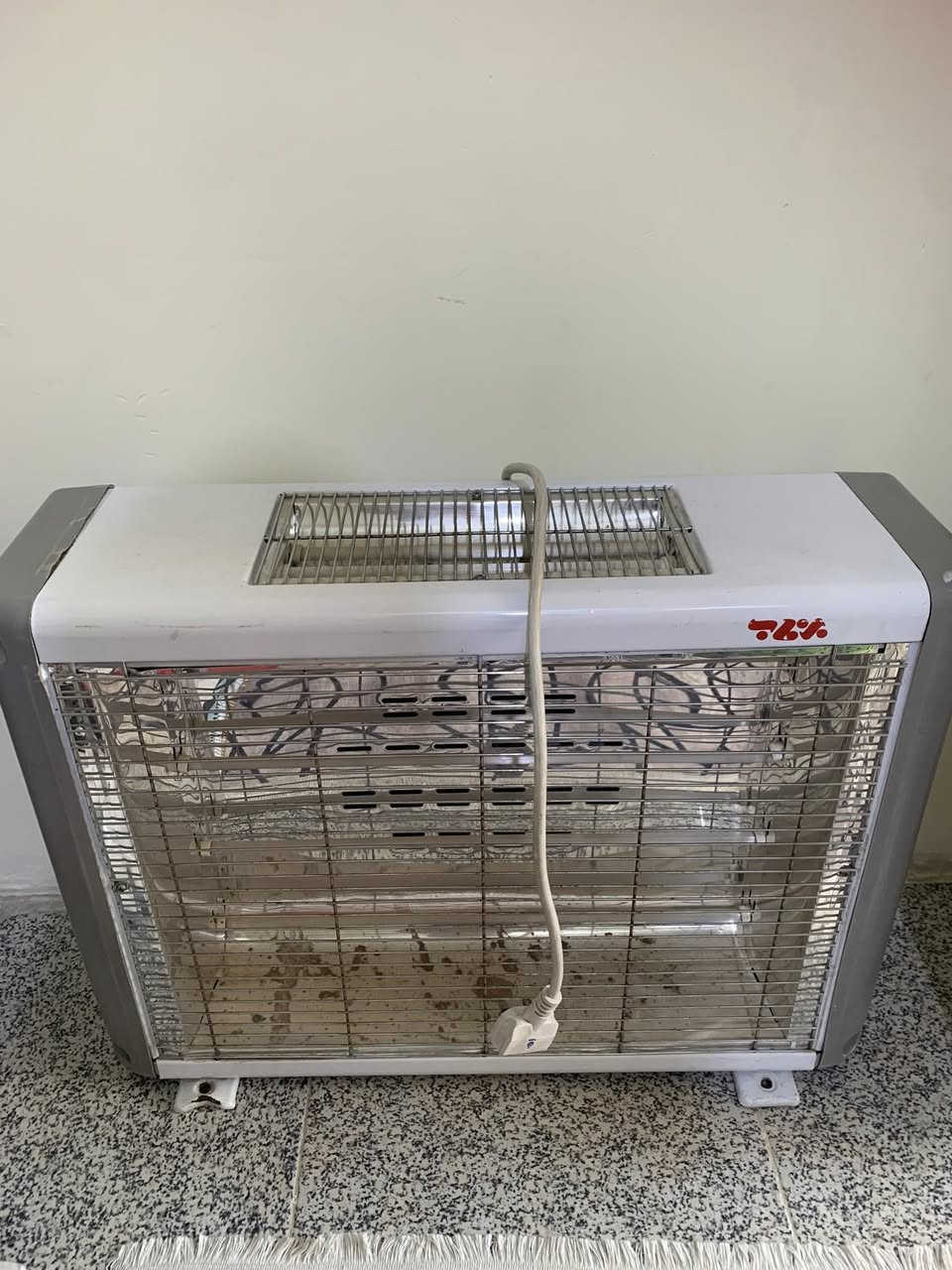 السلام عليكم عندي كنتور اثنين باب وجربايه عدد اثنين وصوبه كهربائيه


**إذا كنت صاحب هذا الإعلان وتريد حذفه لأي سبب، رجاءا أرسل رسالة إلى الدعم الفني**