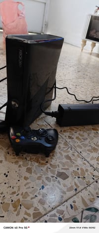 اكس بوكس 360 • يدتين • نضيف