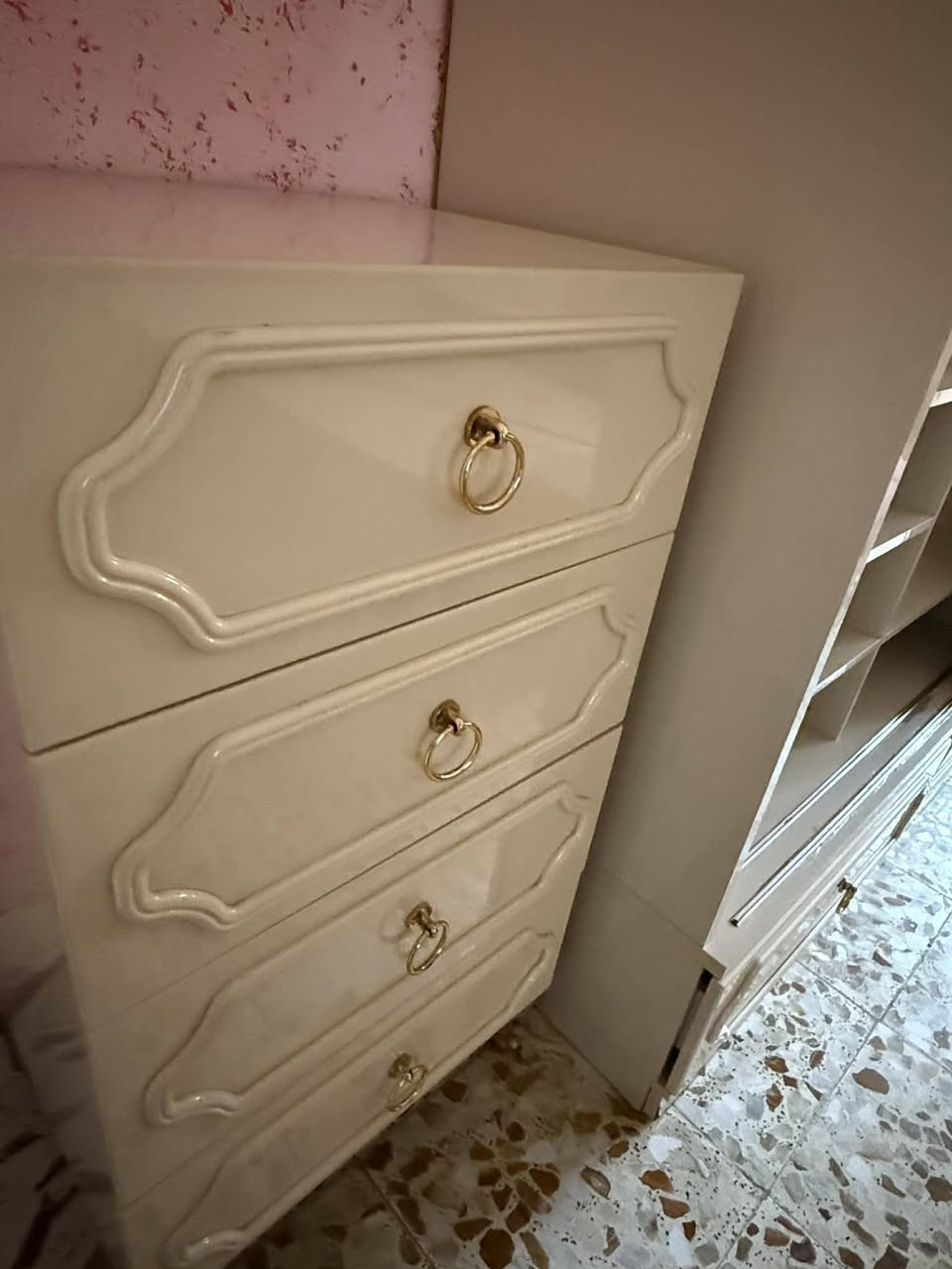 السلام عليكم غراض بيت للبيع المكان حي الشهداء الغرفه بمليون التخم ٣٠٠ سياره ٤٥ بيهن  مجال


**إذا كنت صاحب هذا الإعلان وتريد حذفه لأي سبب، رجاءا أرسل رسالة إلى الدعم الفني**