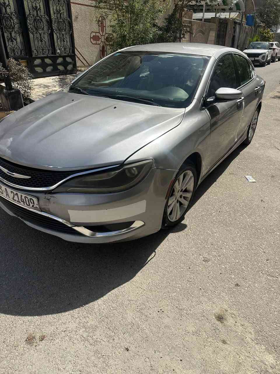 C200 موديل ٢٠١٥ باسمي سنويه لل ٢٠٣٠ كير مكينه تبريد كفاله ضربتها جاملغ وبنيد بدون دواخل وهنا بالعراق الباب مصبوغ  مكينه ٢٤٠٠ كير ماوس ٩ نمر تحكمات ستيرن ومثبت سرعه  متواجد واتساب ***********
