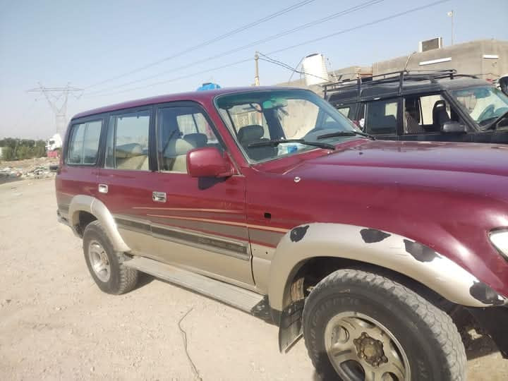 سلام عليكم لانكروز. كاز تويته لا تنقيص ولا تبخير رقم الماني لسعر 43 وبيها مجال بصيط لتصل ***********مكاني ميسان
