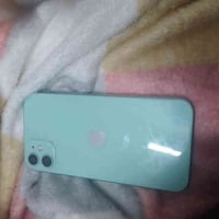 ايفون 11 عادي ب175 قفل قفل قفل ذاكره 128 بطاريه 100  فقط بضهره فطور بس...