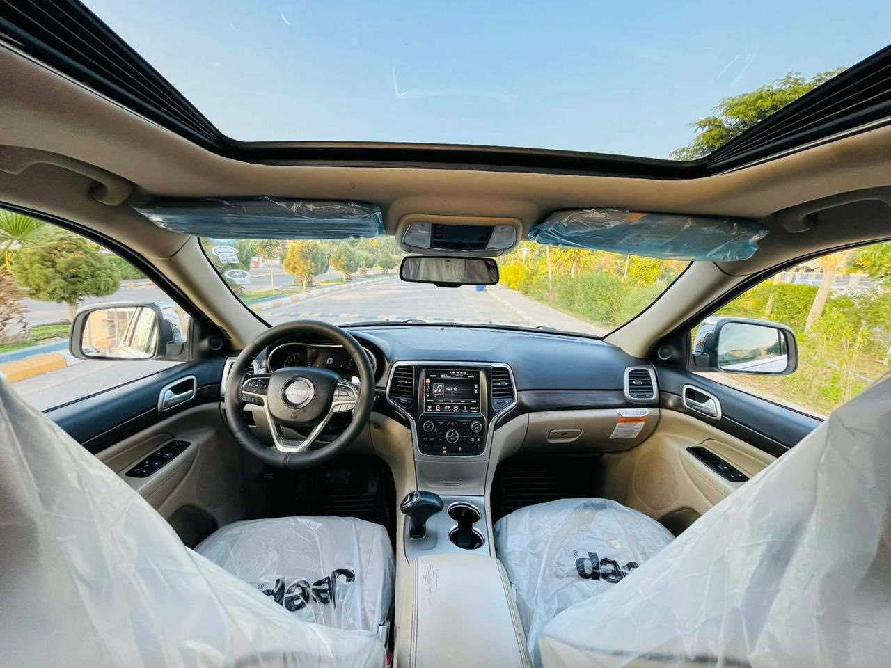 سلام وعليكم جيب 14 مكفوله لمتد فول مواصفات خليجي رقم سليمانيه سونار مرفق مع الصور ***********
***********
238
