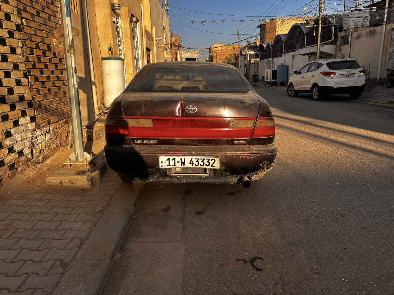 السلام عليكم 
من رخصة الادمن 
سيارة كرونا للبيع موديل 1992 رقم انكليزي مكانهة بالنجف تريد وكالة تريد تحويل كله موجود 
السيارة كلش نضيفة وحلوة كير ومكينة وشواصي مكفولة 
تبريدهة شغال وكله كامل 
مكينتهة 1800 المرغوب
السعر 55 ورقة وبيهة مجال
ملاحضة اذا عندك النترا سوناتا كيا اراوس 2010 وفوك وانطي فرق اقساط
مامتواجد ع. الفيس 
الرقم : ***********
