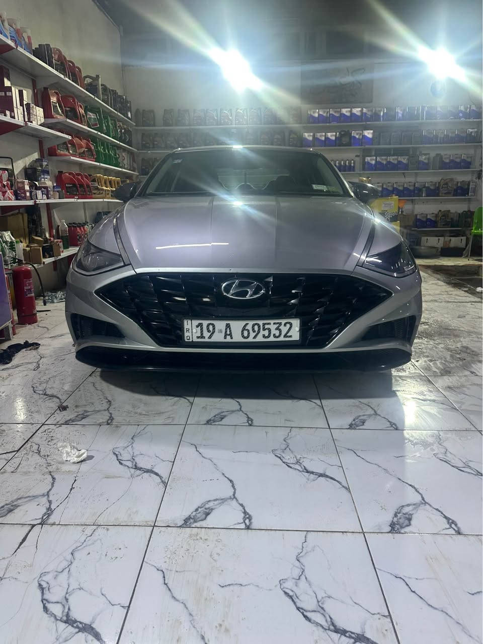 السلام عليكم سوناتا للبيع  موديل 2021 رقم كربلاء وارد امريكي حادثه جاملغ خلفي وجنطه فقط لا ارباك ولاشواصي مكينه كير تبريد حداديه كله كفاله سياره جاهزه ع اخر درجه رادارات خلفي وامامي وجانبي مري هيتر تدفئه تبريد بالكشنات مود درايف اوتو هولد كروز مثبت  سعره تحديد مسار كشن كهرباء وبعد بيها مواصفات ماشيه 80 الف حقيقي السعر 165 استفسار *********** كربلاء, العراق
