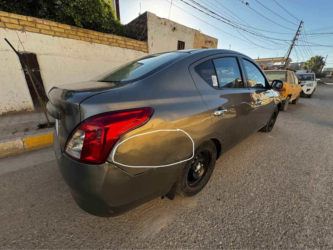 سيارة نسيان صني موديل 2013
 مكفولة من الضربة القوية مكينة وكير جدا  ￼ نظيفات￼
بيه فقط (حالوب خفيف وصبغ جاملغ الخلفي قليل )
مكان الديوانية 
***********
السعر 71 وبيه مجال ديوانية, القادسية
